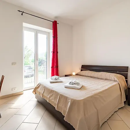 Guesthost - Casa Nameste 5terre Apartment
