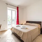 Guesthost - Casa Nameste 5terre 아파트